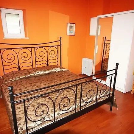Spacious With View Of Wawel Castle